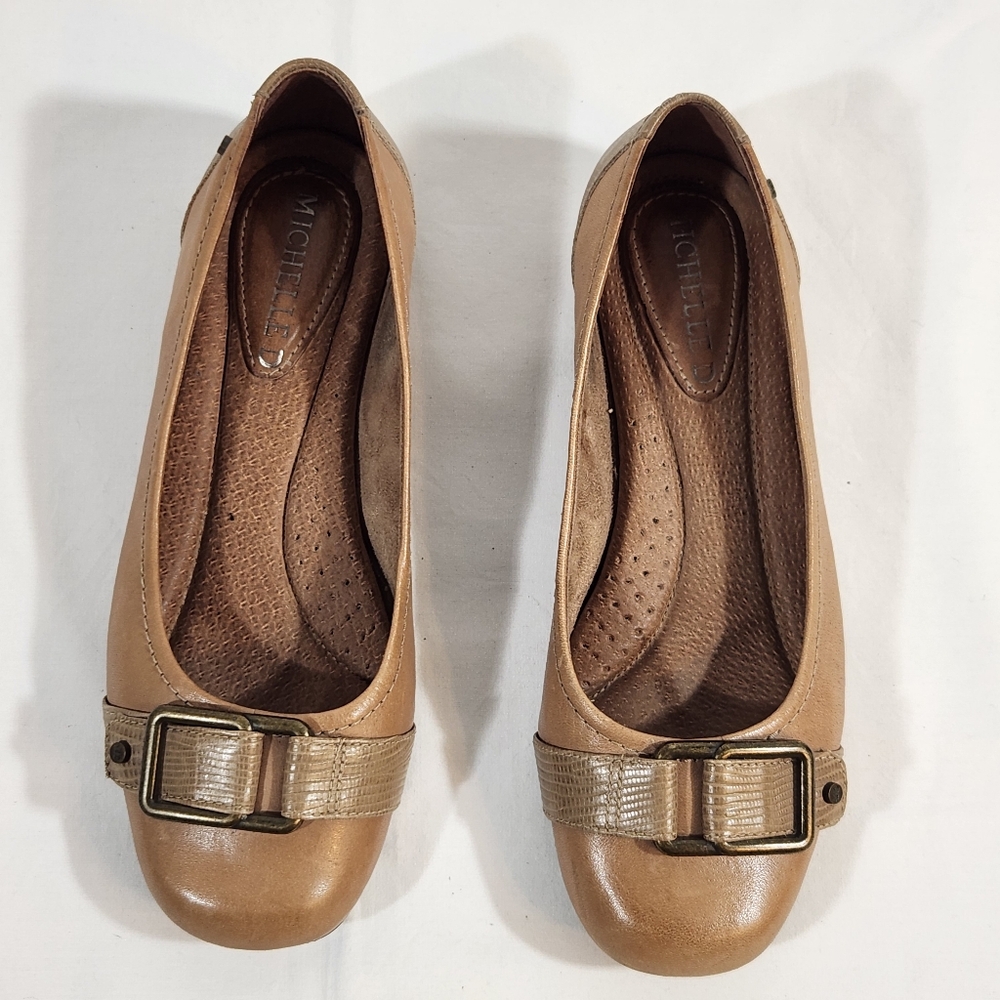 Michelle D Women's Shoes with Buckle Detail Size 5.5